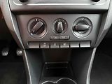 Škoda Rapid (2014) 1.6 TDi, ČR, AC, STK3/28 - náhled 14
