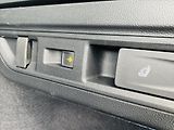 Škoda Superb 2,0 TDI 110kW DSG Selection - náhled 28