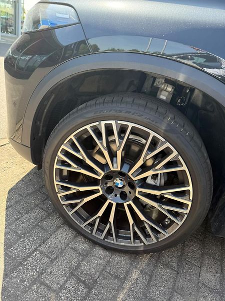 BMW X5 (2025) 30d INDIVIDUAL 22