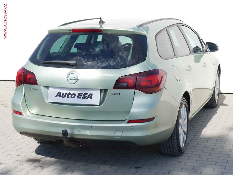 Opel Astra (2011) 1.7 CDTI, Klima, AC - fotka 4 z 19