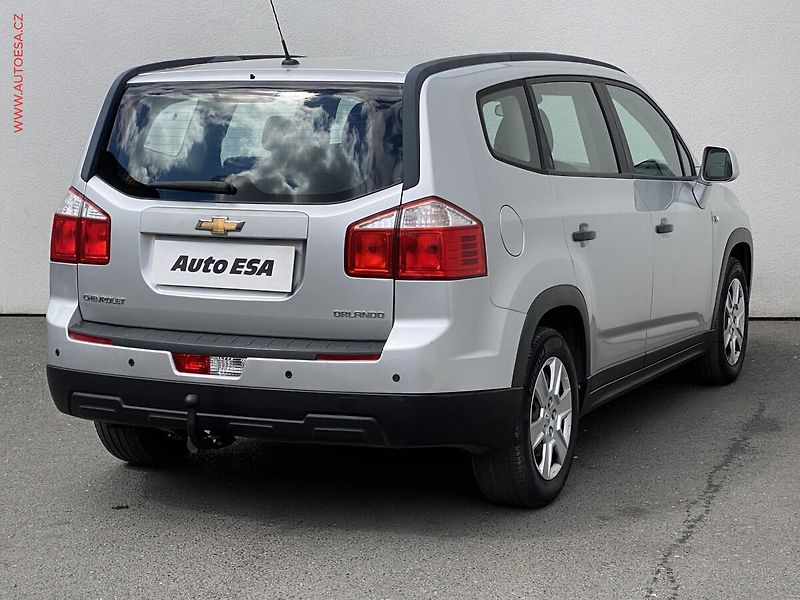 Chevrolet Orlando (2011) 1.8 i, Klima - fotka 4 z 15