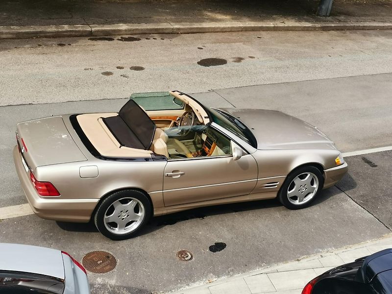 Mercedes-Benz SL (2001) 5.0 /225kW - fotka 7 z 13