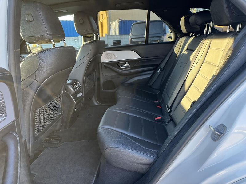 Mercedes-Benz GLE (2020) 400 D 4MATIC, 3.0 243 KW  - fotka 20 z 27