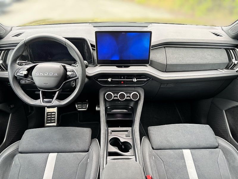 Škoda Kodiaq (2025) 2.0 TDI 4x4 DSG Sportline - fotka 5 z 33