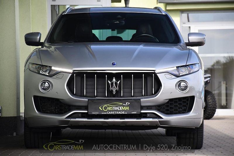 Maserati Levante 3.0D ČR Q4 H/K ACC VZDUCH - fotka 8 z 56