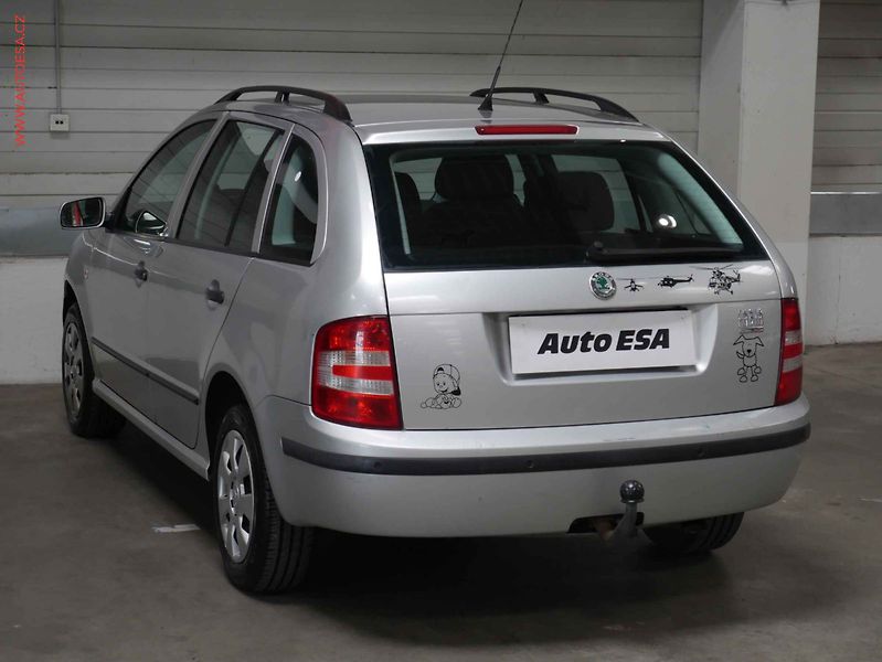 Škoda Fabia (2005) 1.2 HTP, ČR, AC, tempo - fotka 4 z 15