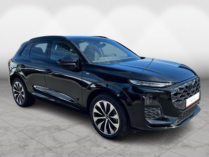 Audi Q3 2.0TDI S-LINE - fotka 9 z 21