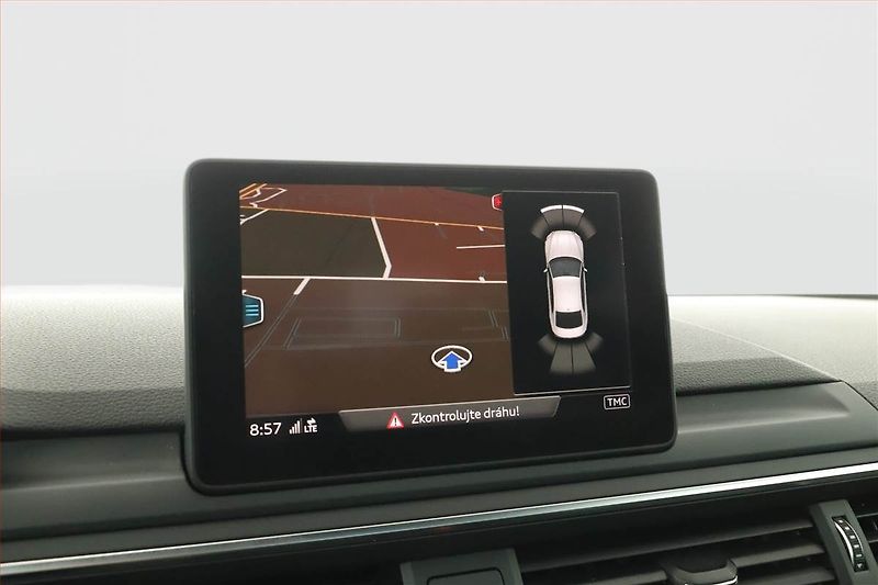 Audi A5 (2019) S-Line 2.0 TFSI - fotka 10 z 17