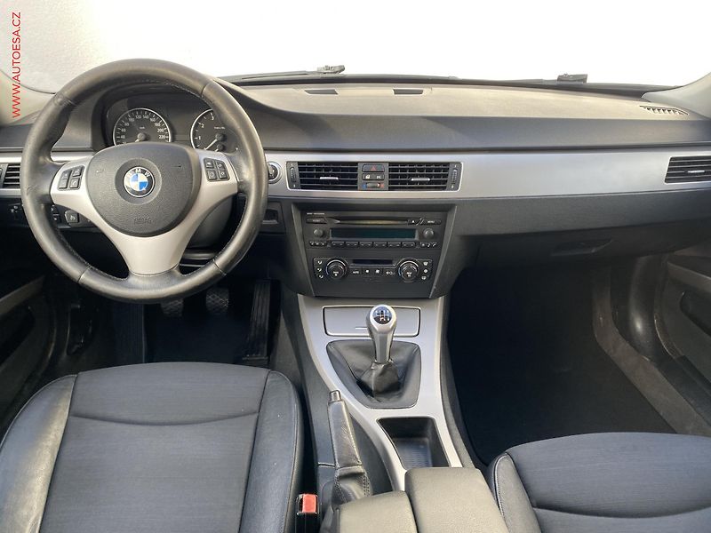 BMW Řada 3 (2006) 2.0i 318i, AC, park.asist - fotka 8 z 16