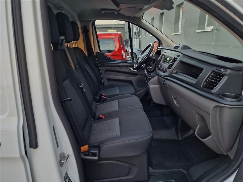 Ford Transit Custom 2.0TDCI Trend L1,ČR,1.Majitel - fotka 14 z 43
