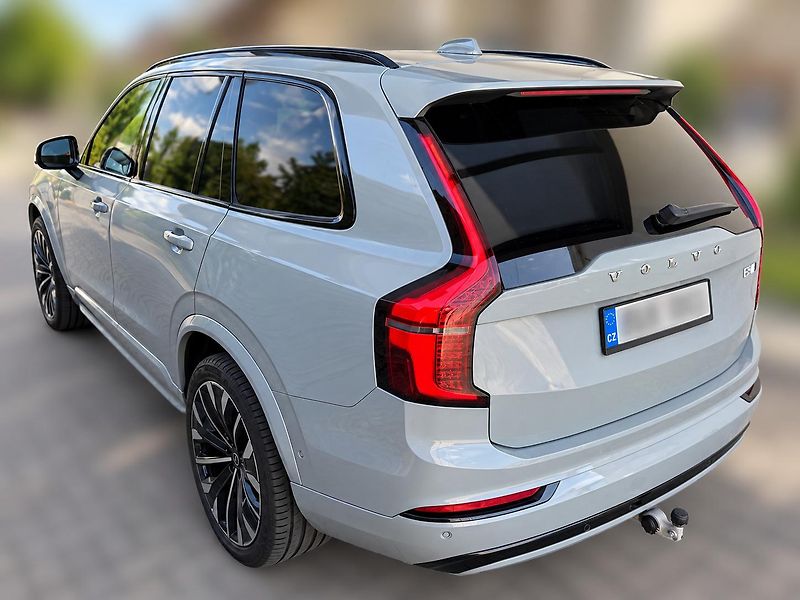 Volvo XC90 (2025) Ultra T8 AWD ULTRA DARK - fotka 3 z 8