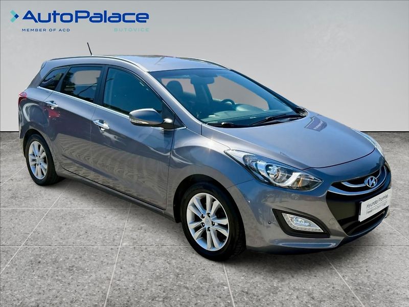 Hyundai i30 1,6 CRDI AUTOMAT PREMIUM - fotka 3 z 12
