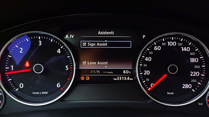 Volkswagen Touareg 3.0 TDI 193kW R-LINE-WEBASTO- - fotka 24 z 50