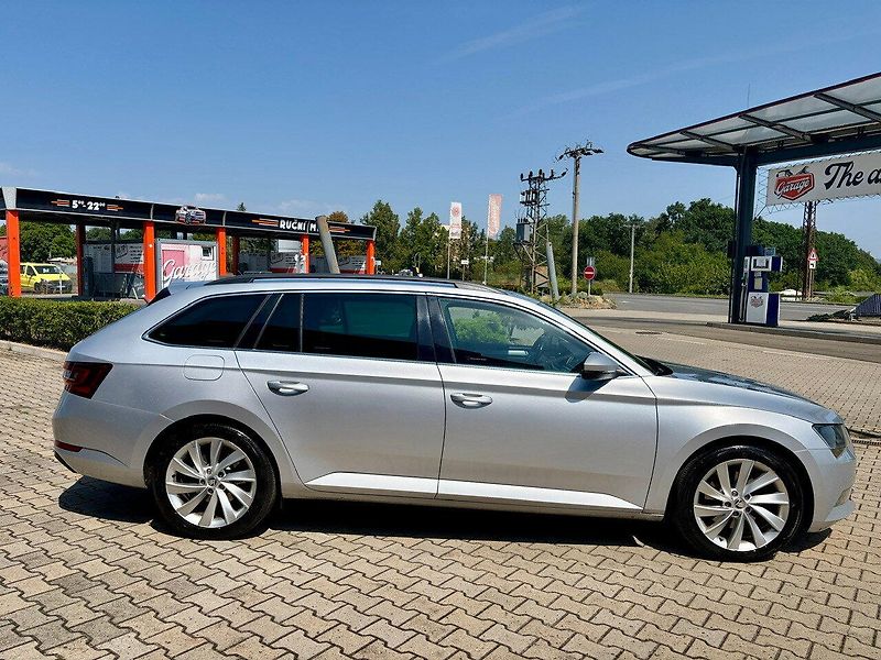 Škoda Superb (2019) III 2.0 TDI combi - fotka 5 z 13