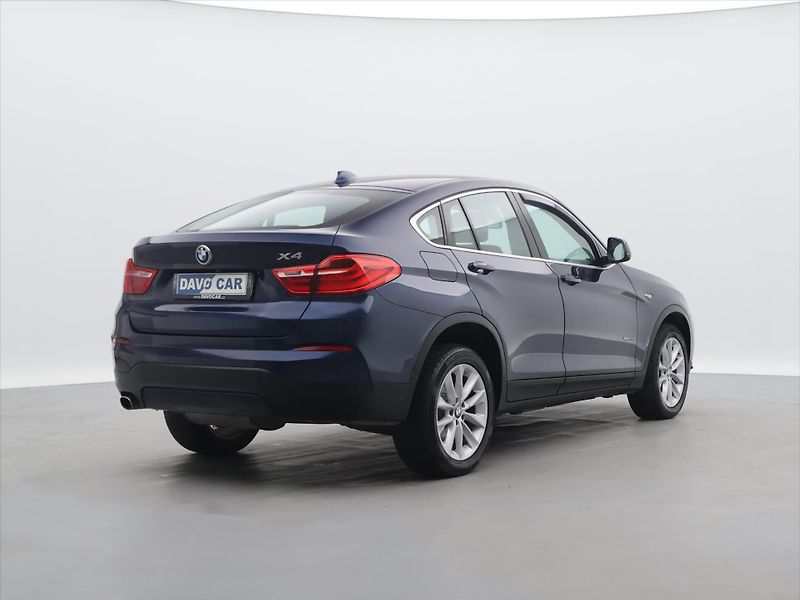 BMW X4 2,0 20d xDrive 140kW CZ Kůže - fotka 7 z 34