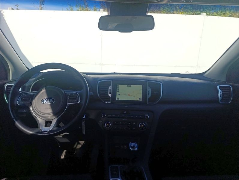 Kia Sportage 1,7 CRDi Navi Kamera Tempomat - fotka 15 z 33