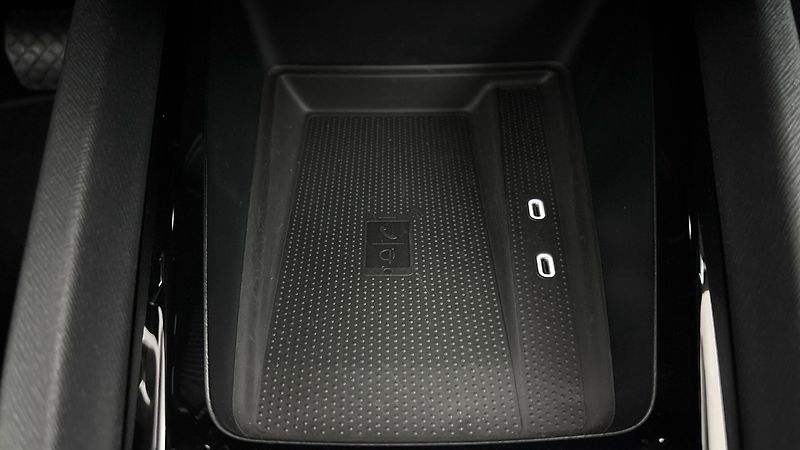 Škoda Octavia 2.0 TDI DSG Style - fotka 22 z 27