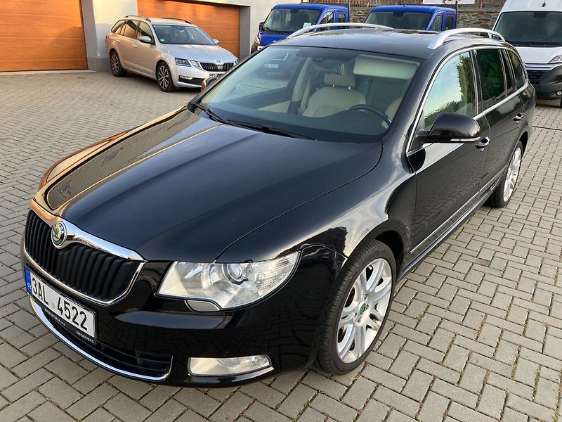 Škoda Superb (2013) 2.0TDI 125kW DSG ELEGANCE + - fotka 13 z 34