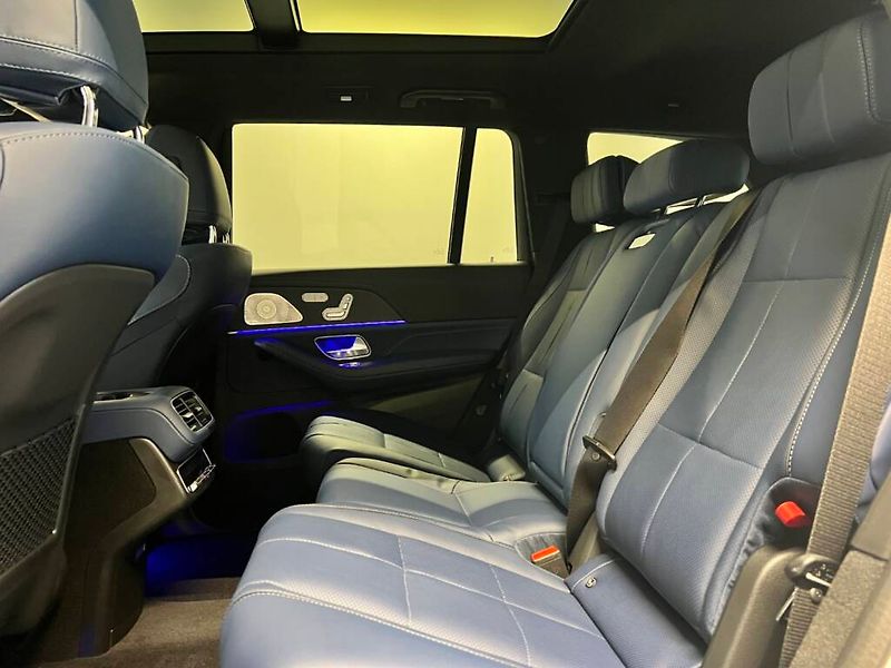 Mercedes-Benz GLS (2026) 580 4MATIC - fotka 3 z 6