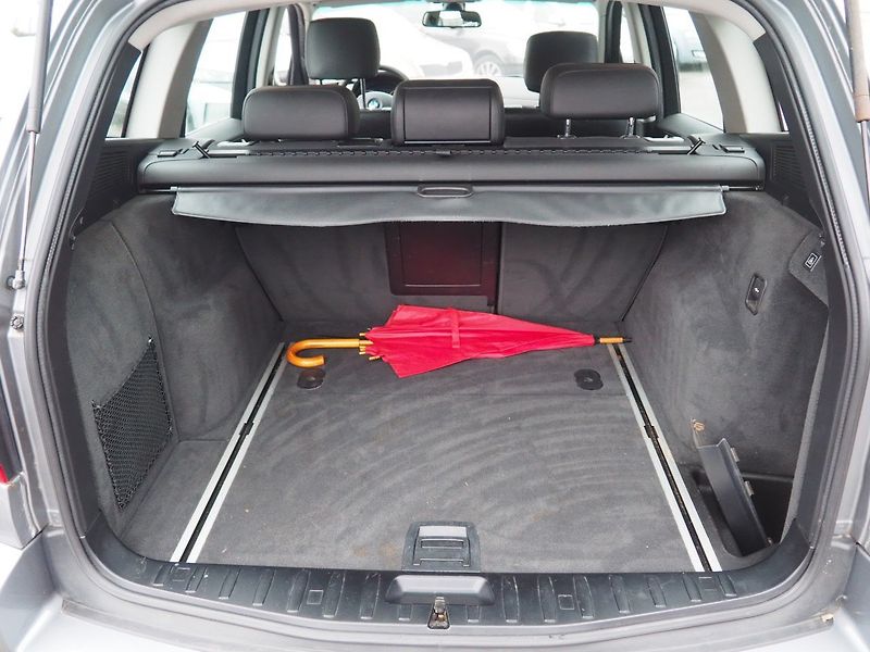 BMW X3 (2007) 3.0D 160 kW - fotka 13 z 32