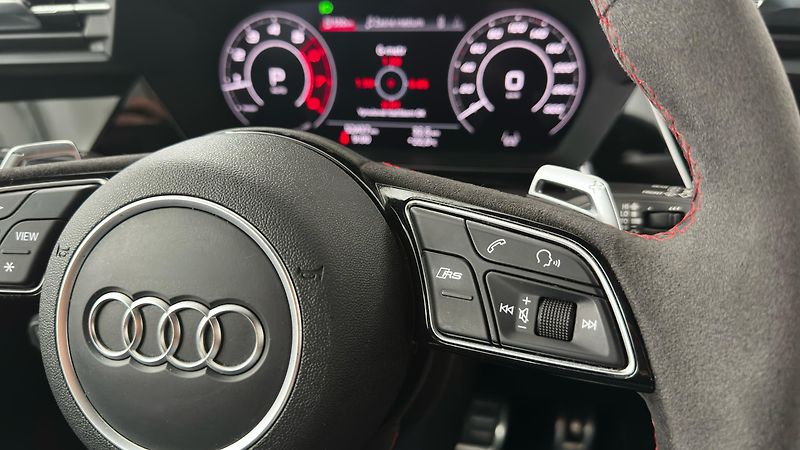 Audi RS 3 2 SADY KOL / ZÁRUKA - fotka 38 z 56