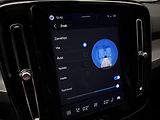 Volvo XC40 B3 DARK PLUS CZ REZERVACE - náhled 41