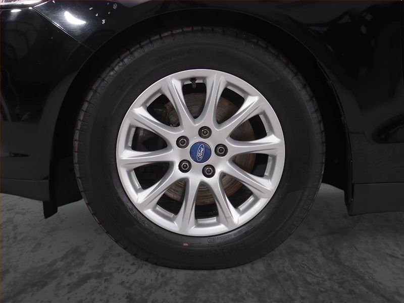 Ford Mondeo (2015) Trend 1.5 EcoBoost, Tempomat - fotka 15 z 20
