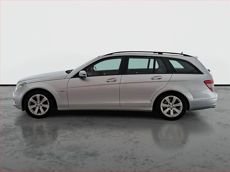 Mercedes-Benz Třídy C (2010) C 250 CDI, Automat, Navi - fotka 3 z 21