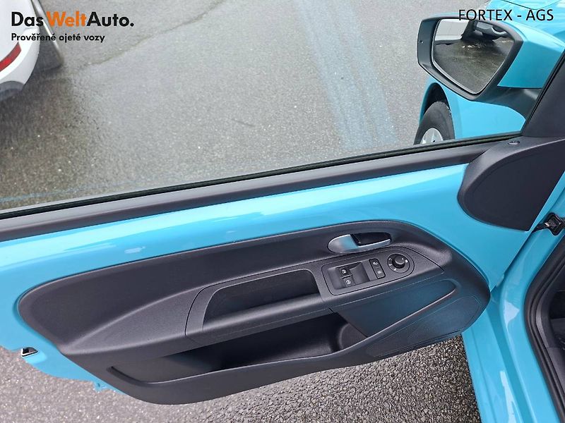 Volkswagen up! (2019) Move, 1.0 MPi,44kW,Park.senzor - fotka 18 z 25