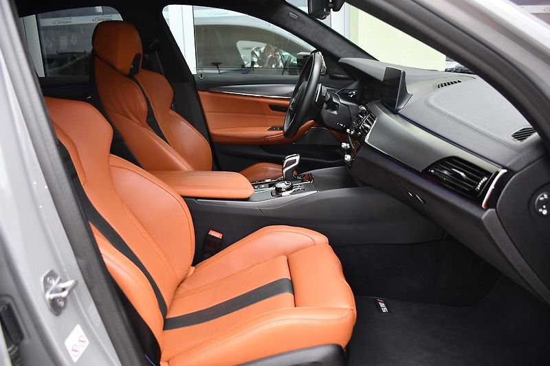 BMW M5 COMP.HUD H/K CARBON CERAMIC ČR - fotka 17 z 45