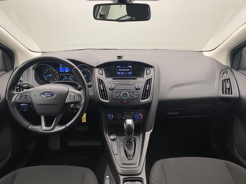Ford Focus 1.0 ECOBOOST TREND 92kW AUT CZ - fotka 2 z 37
