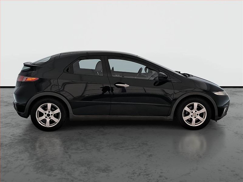 Honda Civic (2008) 1.8 i, Park. senzory - fotka 6 z 16
