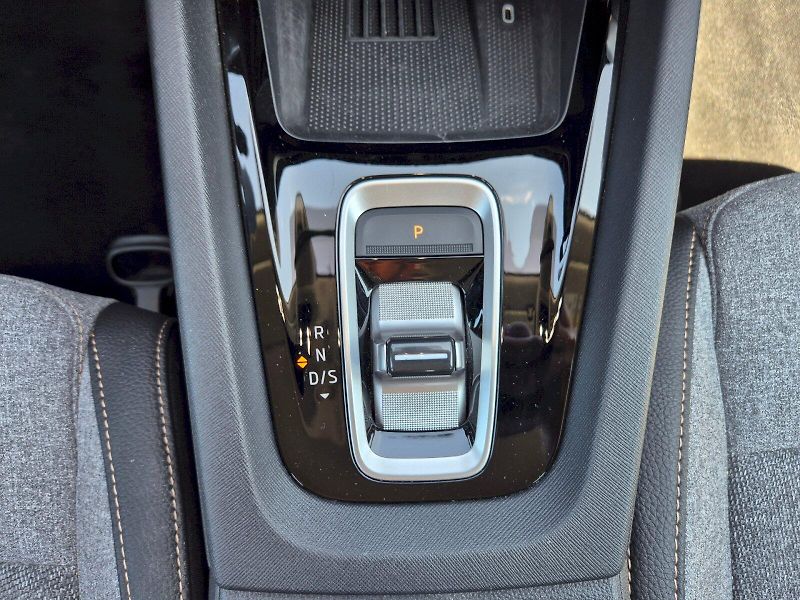 Škoda Octavia (2025) Top Selection 1.5TSi M-HEV 110 - fotka 27 z 31