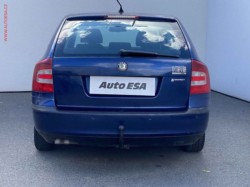 Škoda Octavia (2007) 1.9TDi, AC, výhřev sed - fotka 5 z 17