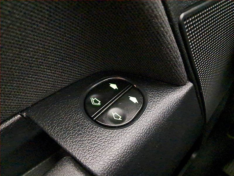 Ford Fusion (2011) 1.4, ČR,1.maj - fotka 17 z 17