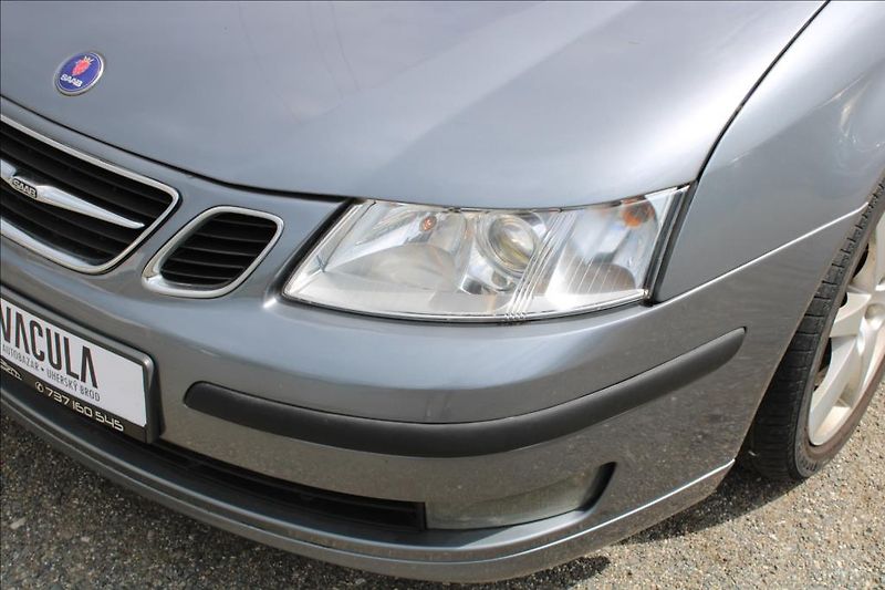 Saab 9-3 2,0 i  AUTOMAT, KLIMA - fotka 23 z 28