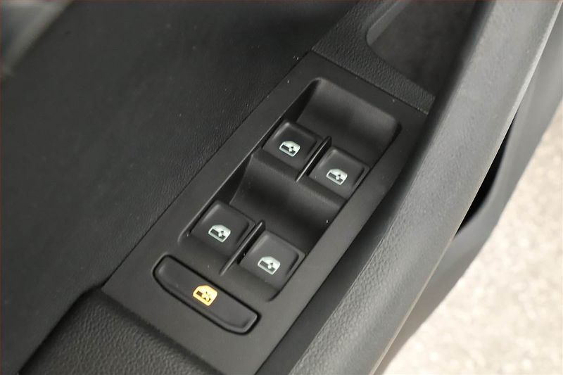 Škoda Octavia (2019) Style 1.6 TDI, ČR,1.maj - fotka 11 z 14