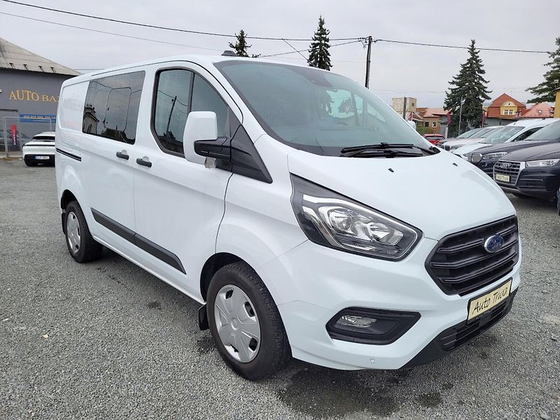 Ford Transit Custom 2.0 EcoBlue mHEV 96kW 6-míst - fotka 6 z 45