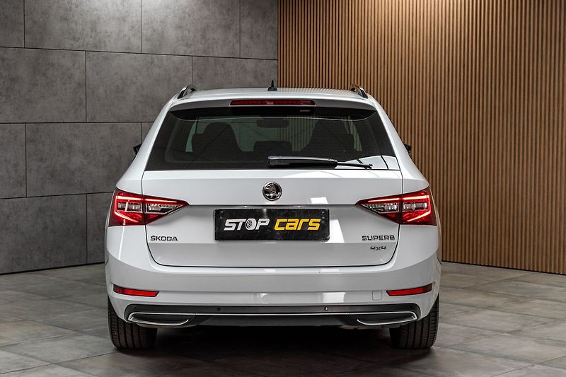 Škoda Superb 2.0 TDI 4x4*SPORTLINE*CANTON* - fotka 5 z 46