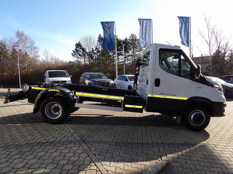 Iveco Daily (2026) 7C18, hákový nosič kontejnerů  - fotka 8 z 22