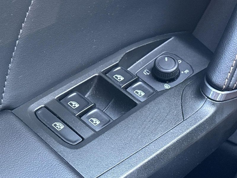 Cupra Formentor (2024) 1.5 TSI DSG - fotka 18 z 31