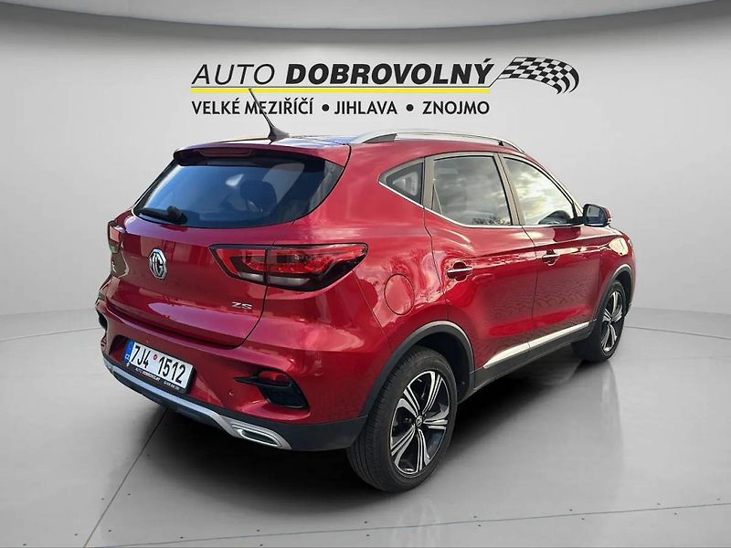 MG ZS Essential 1,5 78kW MT5/1512 - fotka 2 z 20