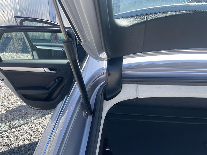 Audi A4 Avant 2.0TDi 120PS S-LINE AVANT TOP! - fotka 114 z 179