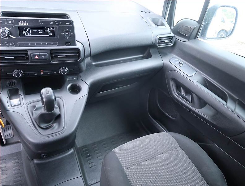 Citroën Berlingo (2021) 1.5 BlueHDi, ČR, 1Maj, DPH - fotka 8 z 13