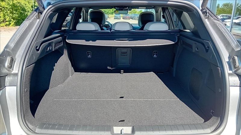 Kia K4 1,6 SW 7DCT GT-Line seat+tech - fotka 12 z 13