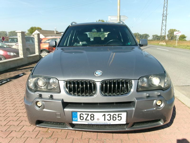 BMW X3 3.0 D 4X4 AUTOKLIMA  - fotka 3 z 23