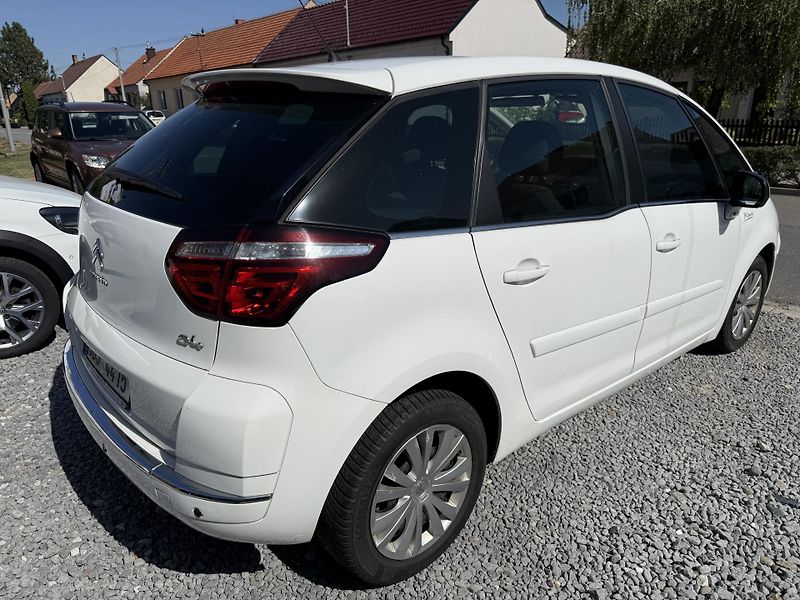 Citroën C4 Picasso 1.6i 88 KW - fotka 5 z 12