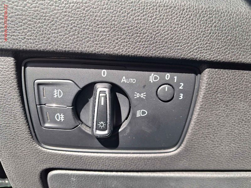 Volkswagen Passat (2017) 1.4 TSi, Comfortline, navi - fotka 18 z 19
