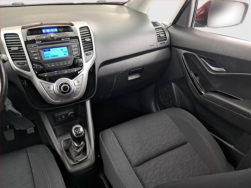 Hyundai ix20 (2015) 1.6 CVVT, Serv.kniha - fotka 8 z 15