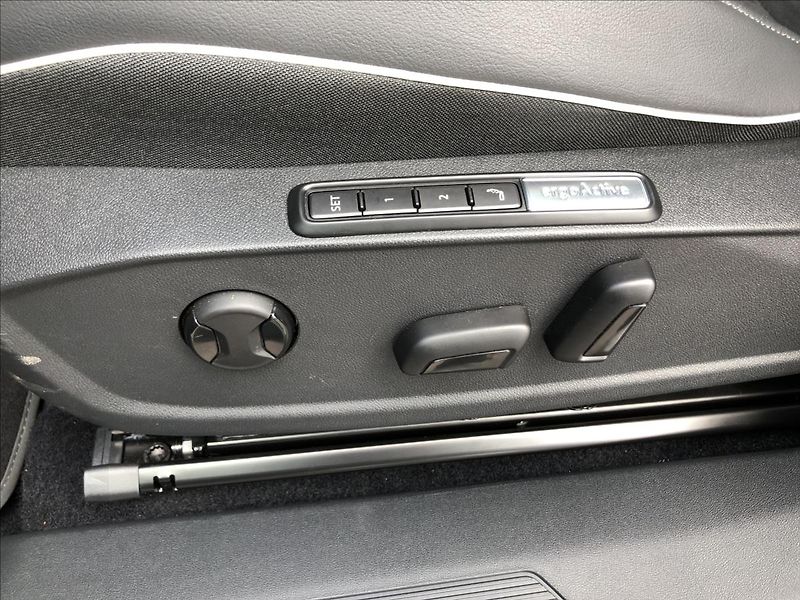 Volkswagen ID.4 1,0 195kW kap. 77kWh 4Motion - fotka 23 z 32